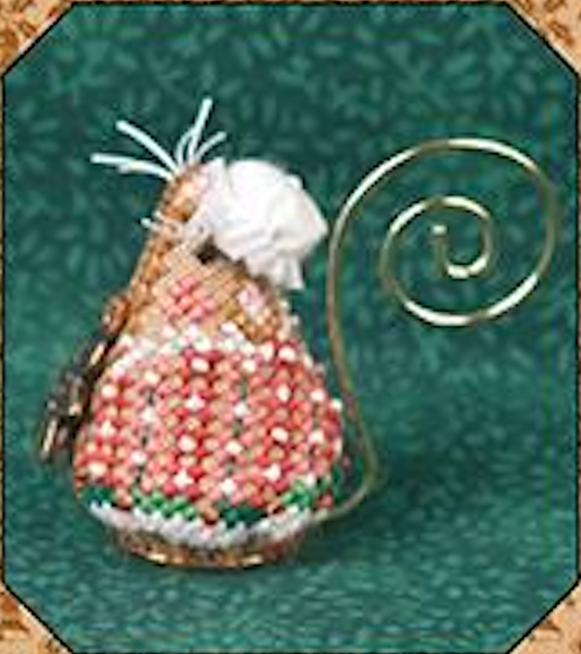 photo of cross stitch mouse Mrs. Santa Mouse
Photo by JustNan.com [image_link]