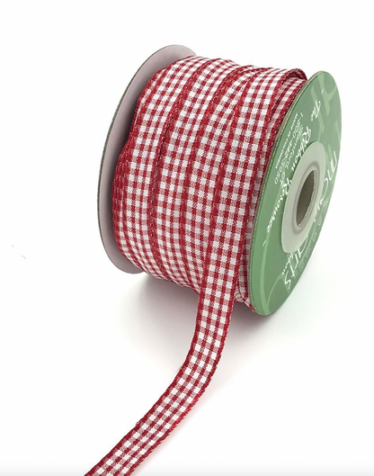 Red and white gingham ribbon.
Photos by May Arts [additional_image_link]