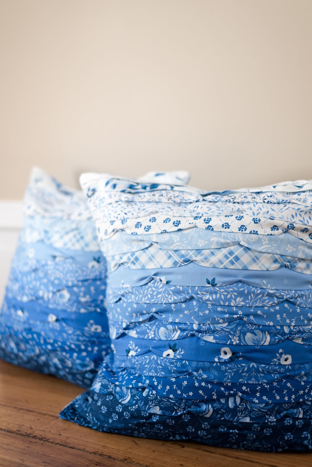 Prim Pillow pattern by Briar Hill Designs with a scalloped effect using hand-stitched pin tucks.
Photo by Briar Hill Designs [additional_image_link]